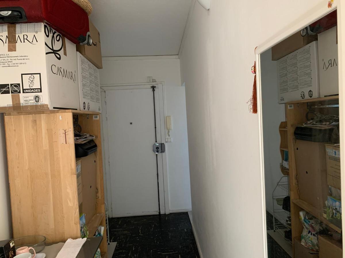 Une Chambre Simple Confortable Avec Acces Direct Aeroport D'Orly Luaran gambar